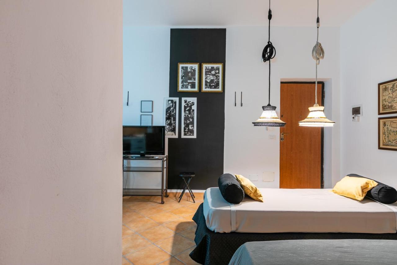 Ballaro Central Cozy Studio With Balcony ปาแลร์โม ภายนอก รูปภาพ